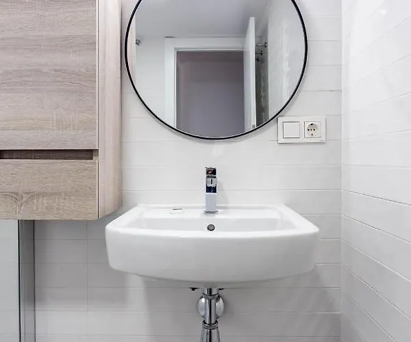 Unika Homes Juan Rabadan Appartement *
